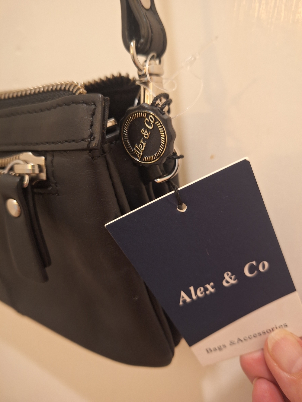Black Women’s Crossbody Bag